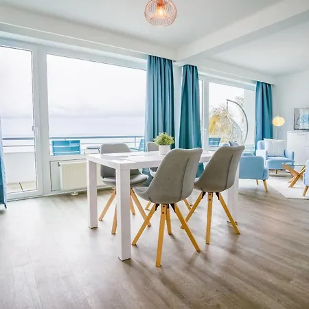 45 Strandglück Mit Meerblick * Grömitz